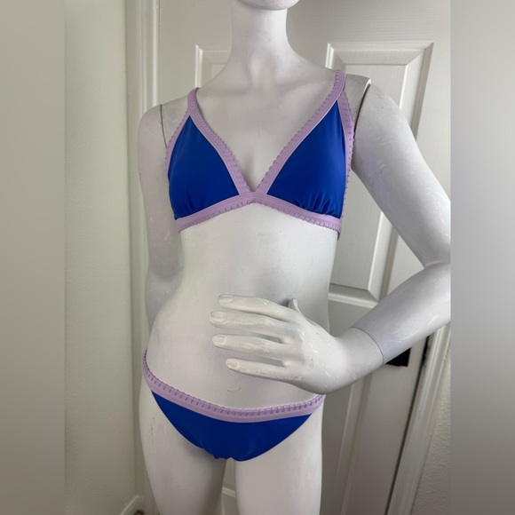 Xhilaration Junior Blue Stitched Trim Triangle Cheeky 2 Piece Swimsuit Medium. - Picture 1 of 9